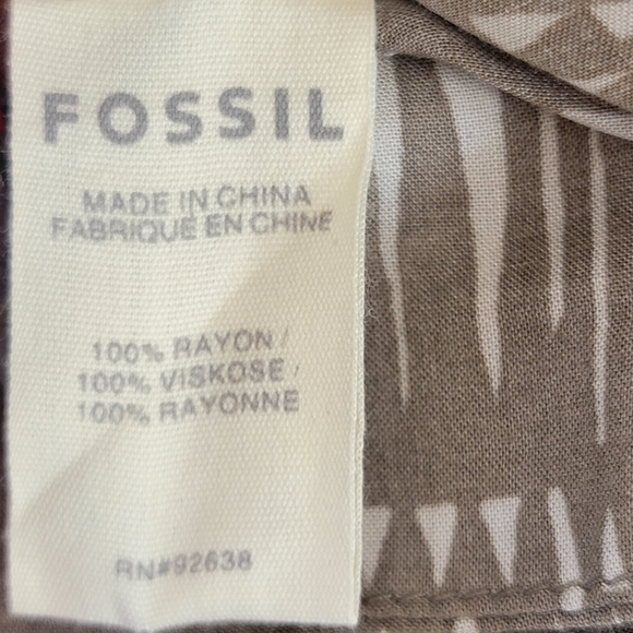 Fossil Taupe and Cream Longsleeve Pintuck Button Down V-neck Dress, EUC, szS - Picture 6 of 6